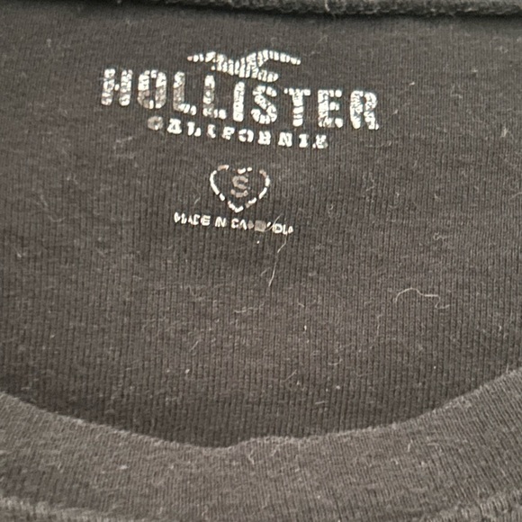 Hollister California Graphic T shirt - Picture 3 of 3